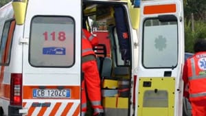 30enne morto in un appartamento della Bolognina: ipotesi overdose
